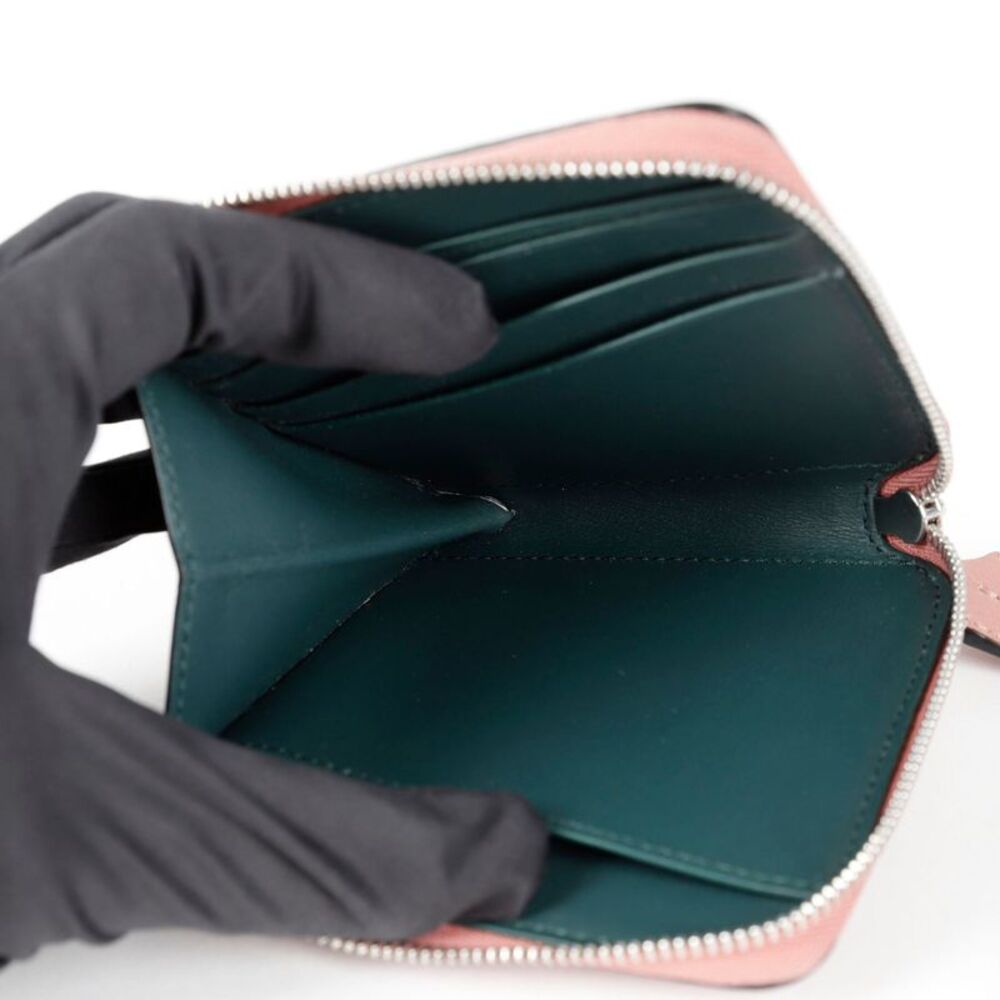 Round Wallet - Picture 8 of 10